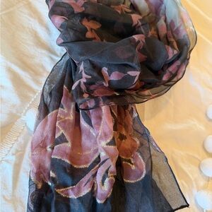 Chic Floral Grey and Pink Scarf